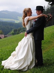 Brautkleid elfenbein günstig