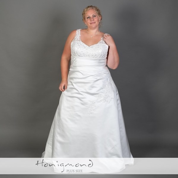 Braut Laden Davos Mels Glarus Hochzeitskleid Brautkleid Brautmode Spitze Grösse 44 46 48 50 52 günstig kaufen Schweiz